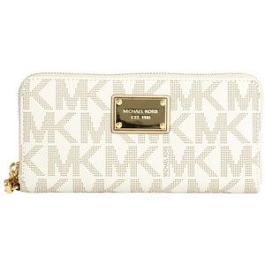 Michael Kors Zippy Wallet